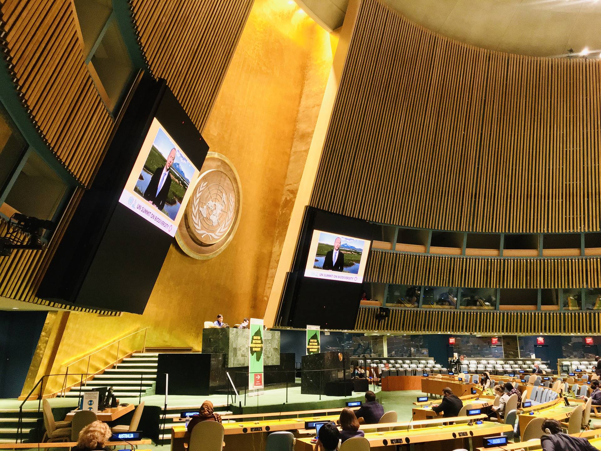 The Ministers video address was played in the main room of the General Assembly.  - mynd